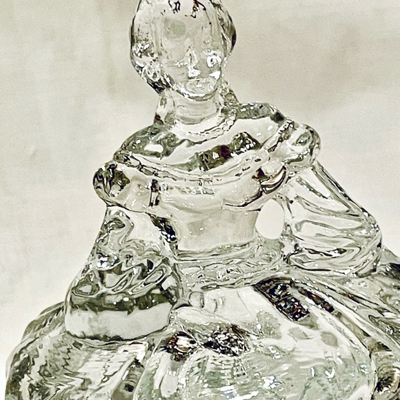 VINTAGE Mosser Clear Glass Victorian Lady Dresser Trinket Jewelry - Picture 4 of 15